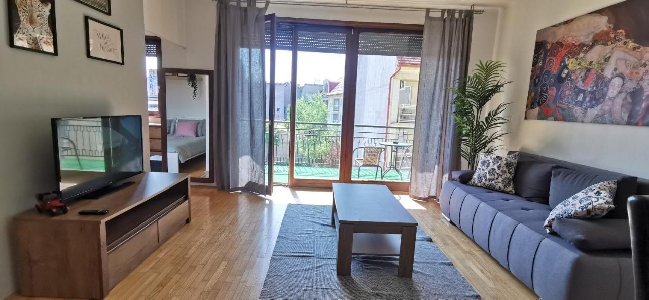 Kazinczy 52 B Budapeszt