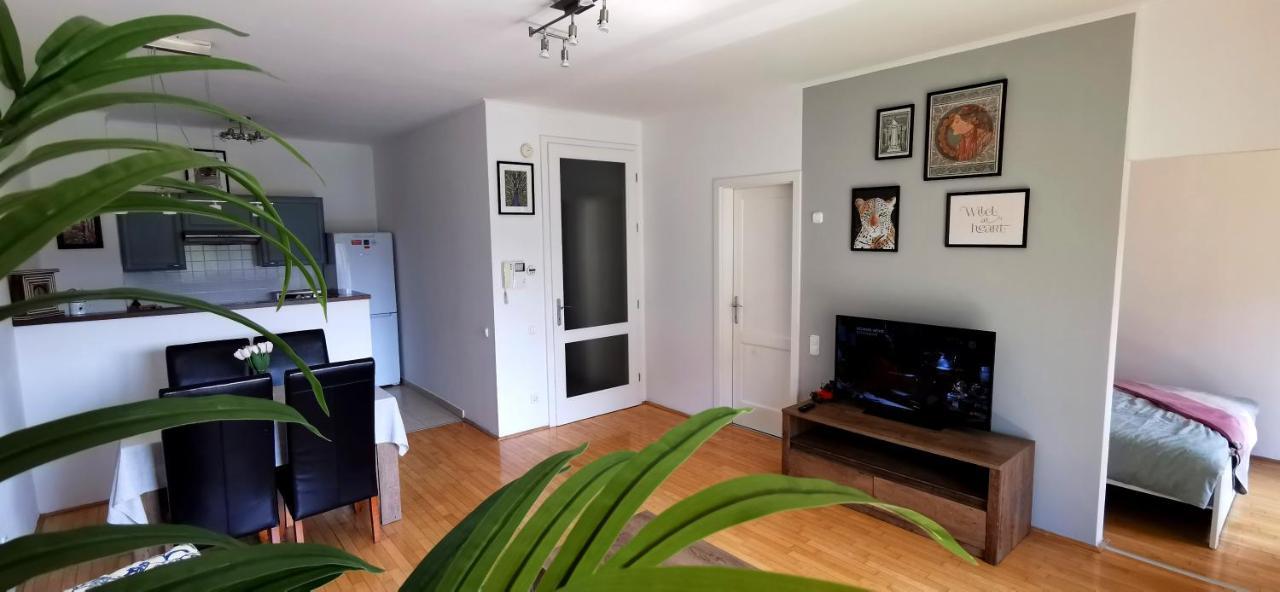 Kazinczy 52 B Appartamento Budapest
