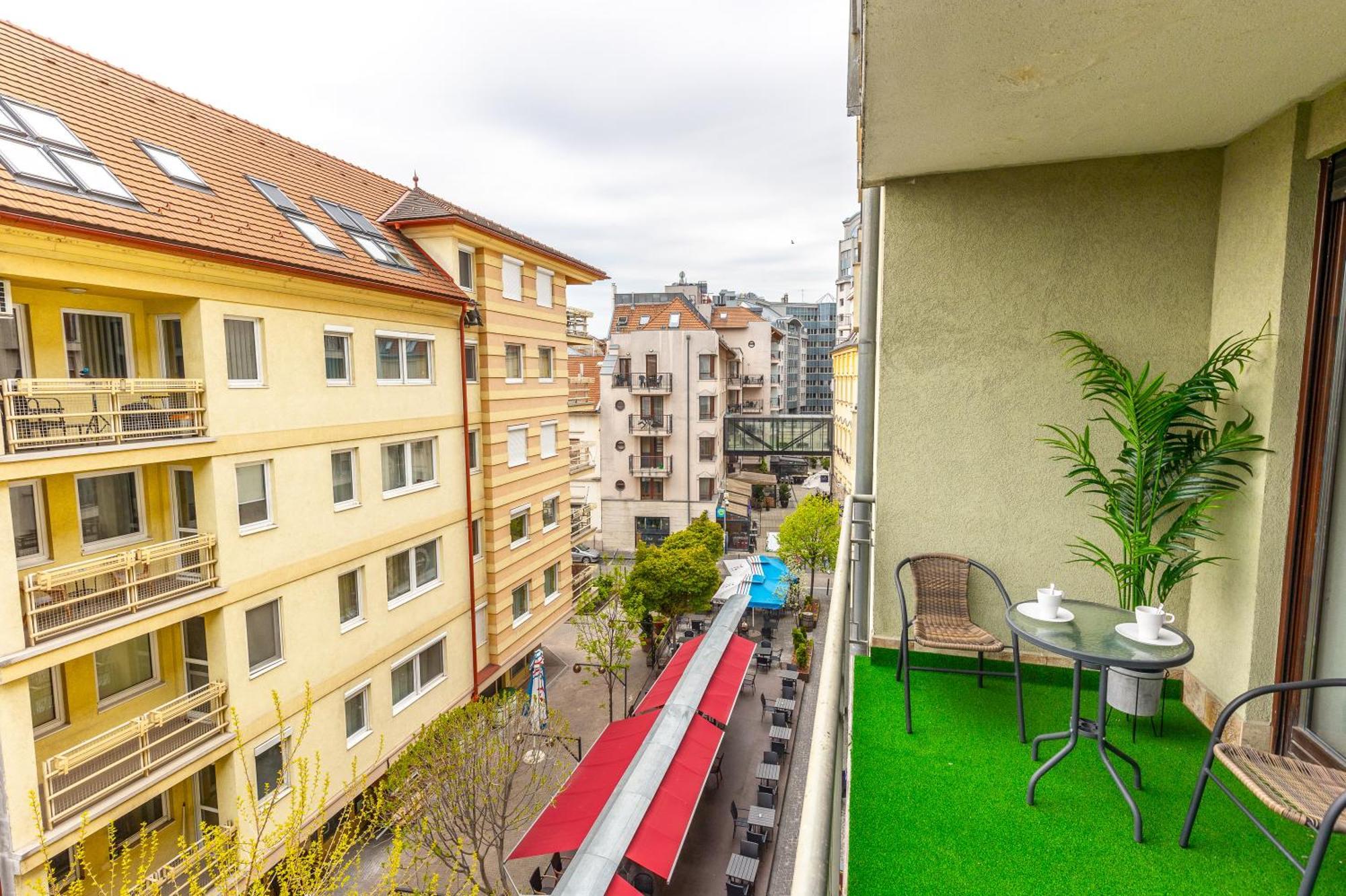 Appartamento Kazinczy 52 B *